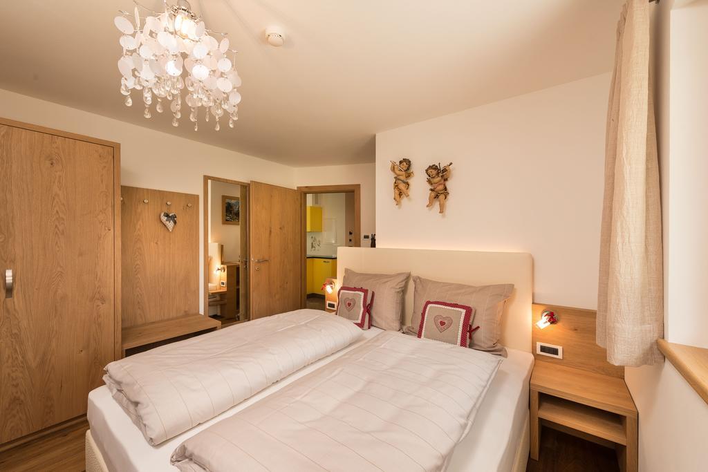 Alpin Sport Aparthotel Ortisei Cameră foto